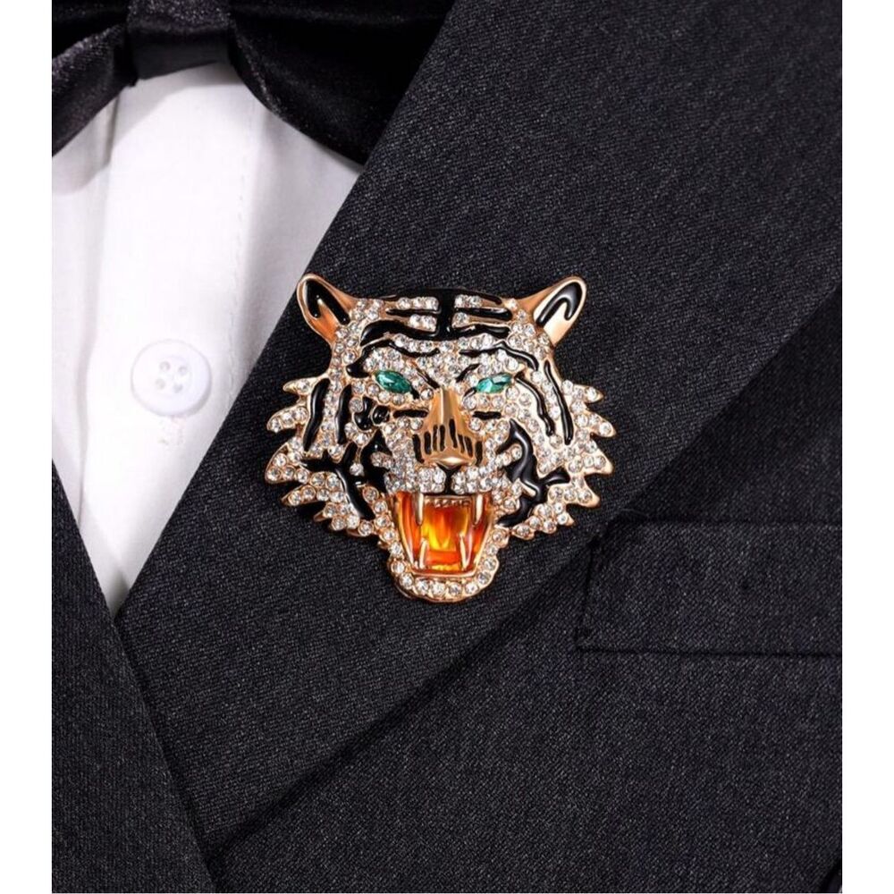 Roaring Tiger Brooch